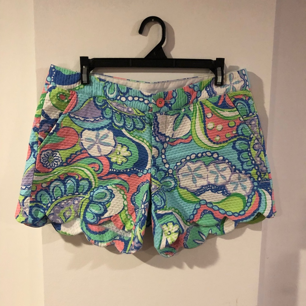 Lilly Pulitzer buttercup shorts